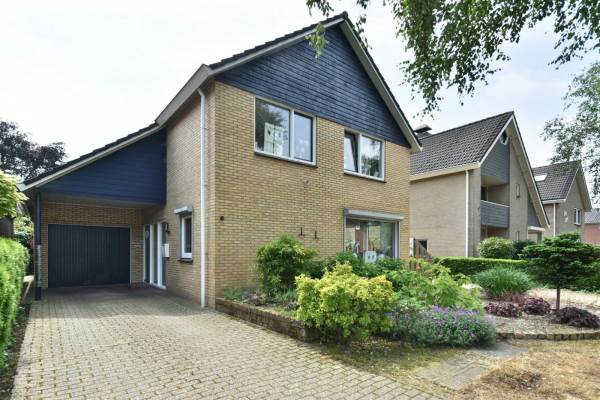 Woning Pastoor Balkstraat 6 Varsselder