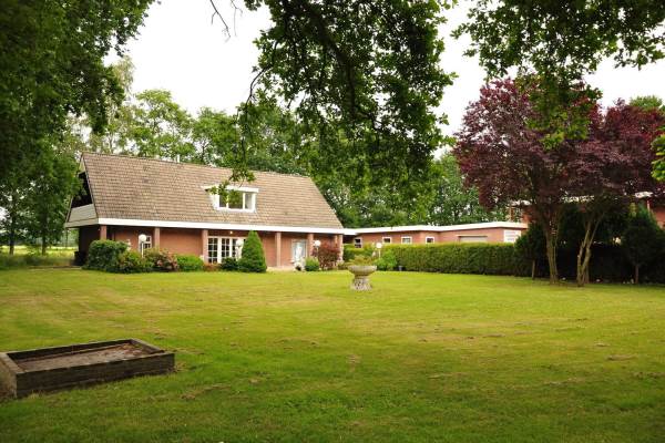 Woning Leeksterweg 56 Haulerwijk