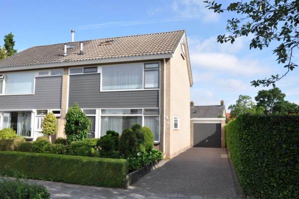 Woning Burgemeester Brouwerstraat 3 Ruinerwold