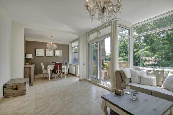 Woning Anna van Burenlaan 156 Ede
