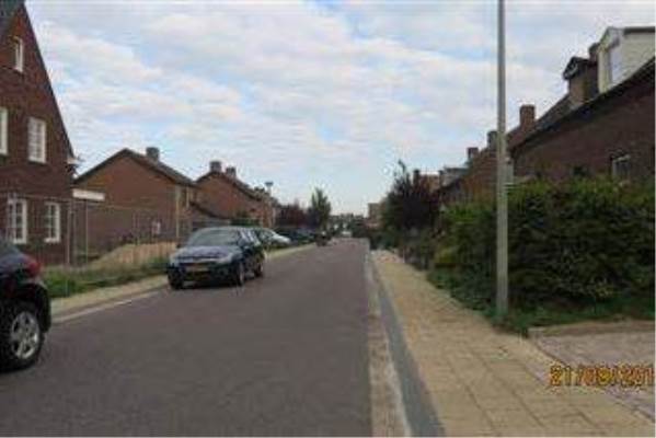 Woning Esdoornstraat 28 Neer