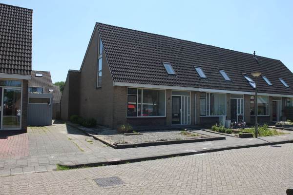 Woning Achter de Hoven 8 Holwerd
