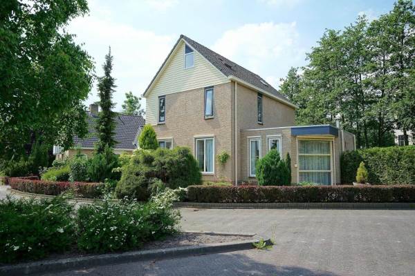 Woning Amethistlaan 8 Veendam