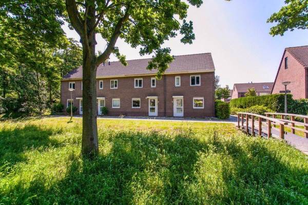 Woning Korenbloem 25 Hoogvliet Rotterdam