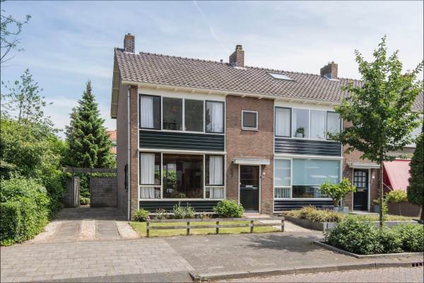 Woning Prinses Irenelaan 1 Leerdam - Oozo.nl