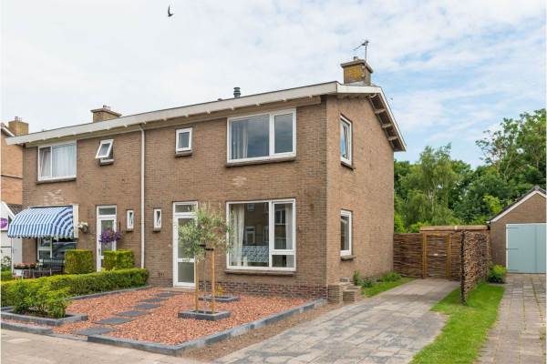 Woning Kapelstrjitte 13 Warns