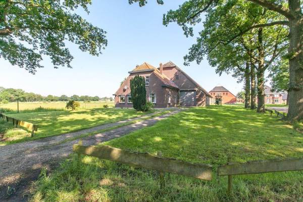 Woning de Ring 27 Leutingewolde