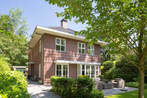 Woning Van der Helstlaan 22 Bilthoven