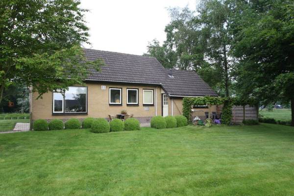Woning Elleboogsvaart 8 Haulerwijk