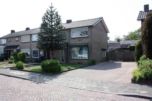 Woning Herdenkingsstraat 39 Weurt