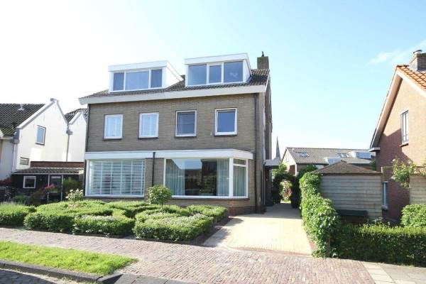 Woning Wethouder Dijkshoornlaan 1a Maasland