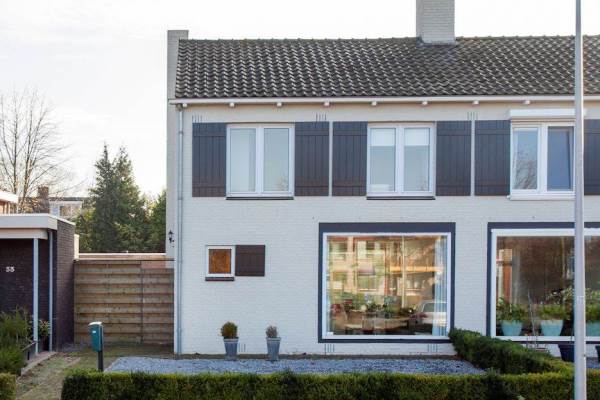 Woning Roosendaalseweg 35. Etten-Leur