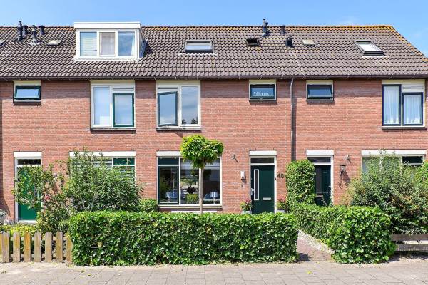 Woning Zadelmaker 40 Nieuw-Vennep