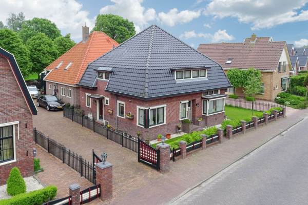 Woning Dorpsstraat 6 Tuitjenhorn