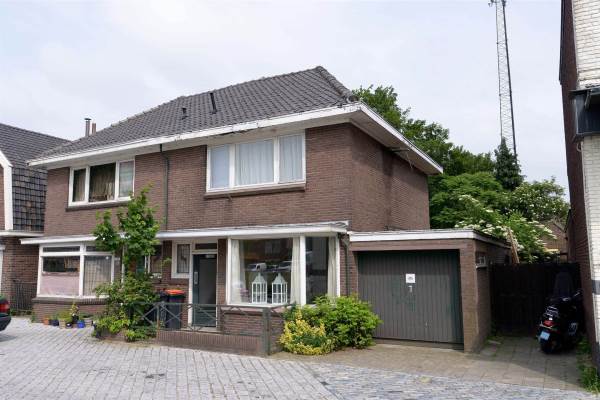 Woning Mr. H.F. de Boerlaan 163 Deventer