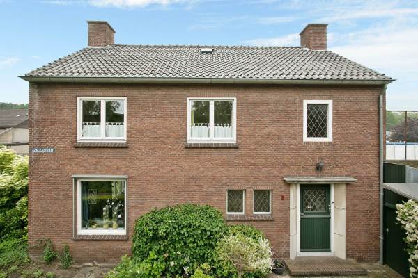 Woning Azaleastraat 3 Roosendaal