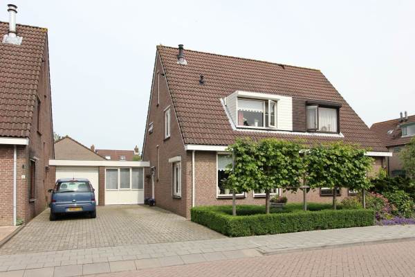 Woning Burgemeester Nieborgstraat 4 Nieuw-Lekkerland