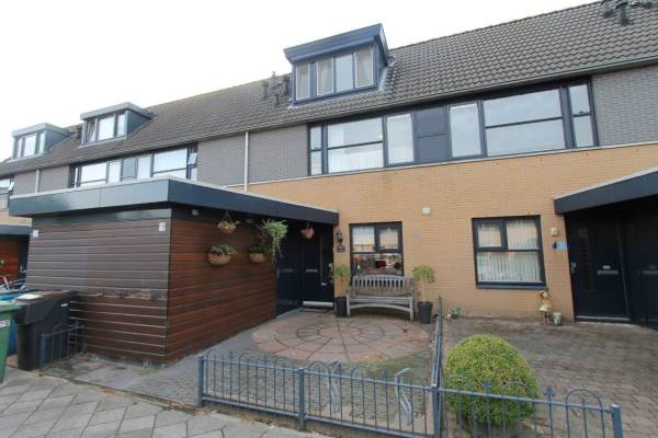 Woning Calveslo 18 Kudelstaart