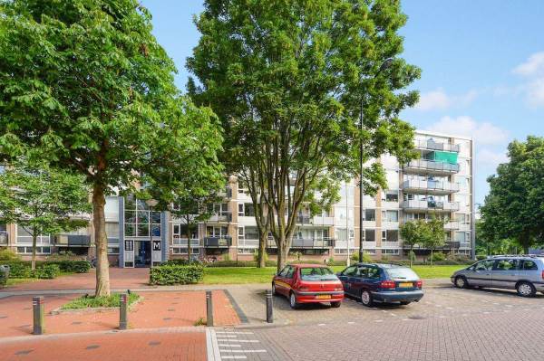Woning Gravin Juliana van Stolberglaan 390 Leidschendam