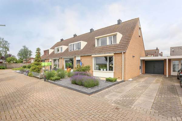 Woning Clematis 8 Dirksland