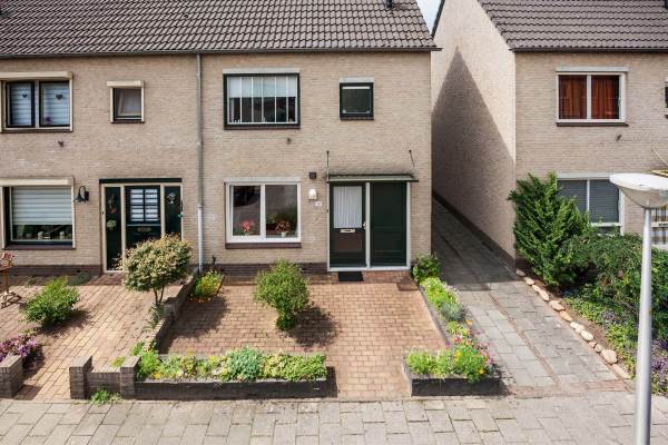 Woning Hooiraamhoek 81 Enschede