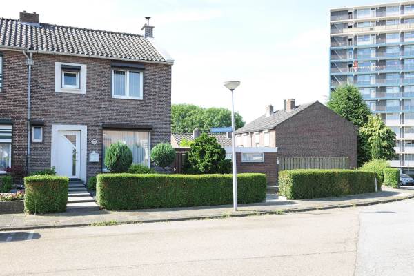 Woning Wolfshoofdplein 111 Hoensbroek