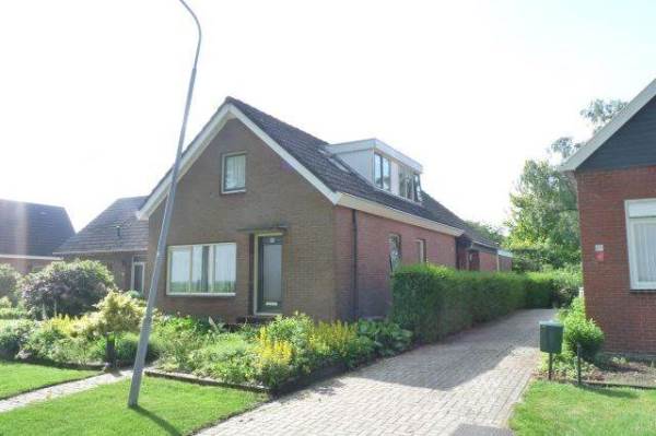 Woning Kanaal B ZZ 69 Emmer-Compascuum