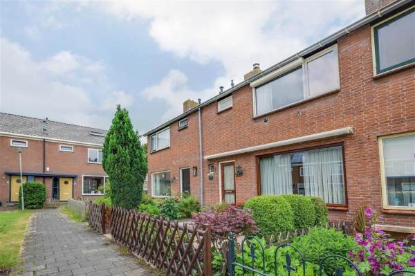 Woning Petrus Nahuysplantsoen 85 Monnickendam