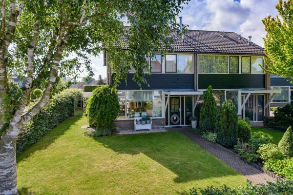 Woning Lierdererf 38 Lieren