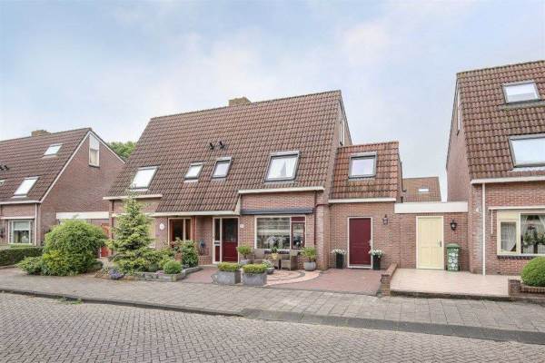 Woning Dick Tolstraat 21 Volendam