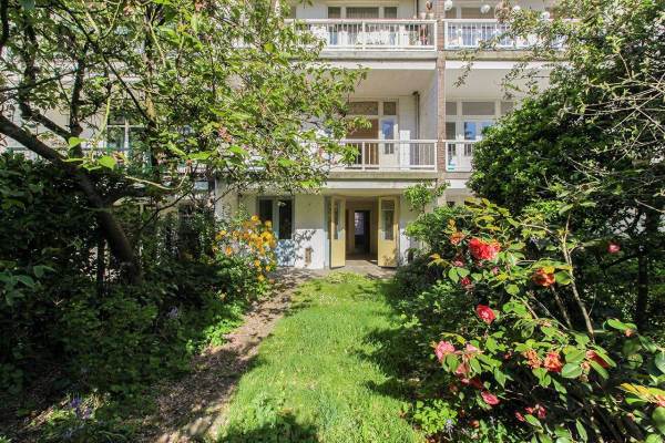 Woning Voorschoterlaan 112a Rotterdam