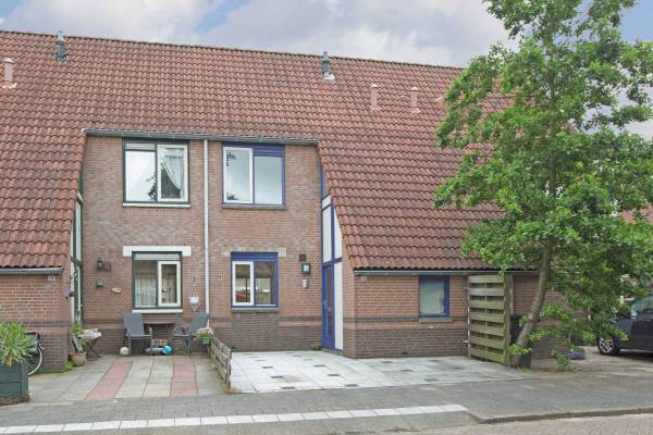 Woning Oldebroekstraat 16 Zaandam