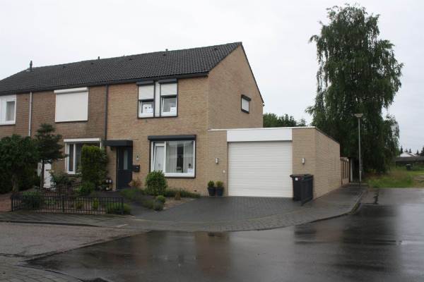 Woning Rozenstraat 37 Schinveld