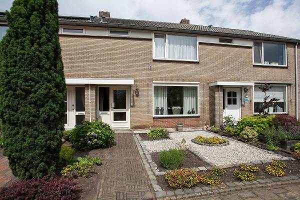 Woning Aronskelkstraat 4 Denekamp