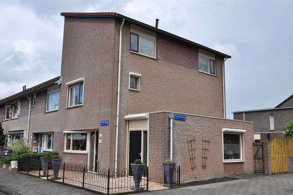 Woning Folkloreweg 115 Almere