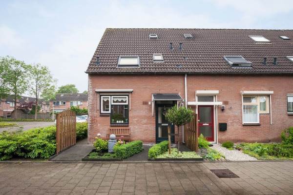 Woning Wipmolen 12 Puttershoek