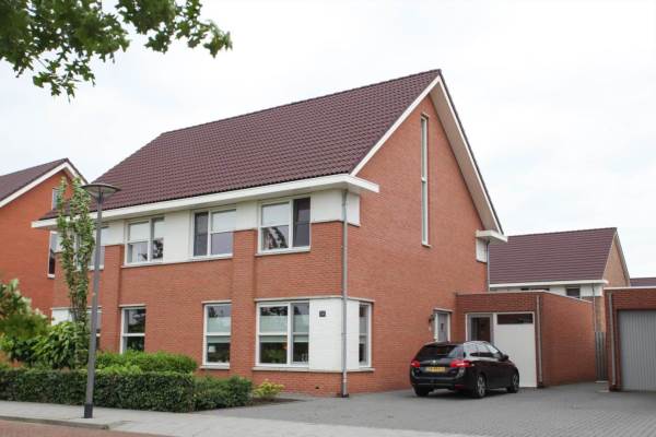 Woning Waterloop 39 Wierden