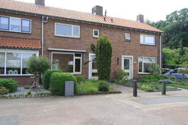 Woning Leeuwerikstraat 26 Hattemerbroek