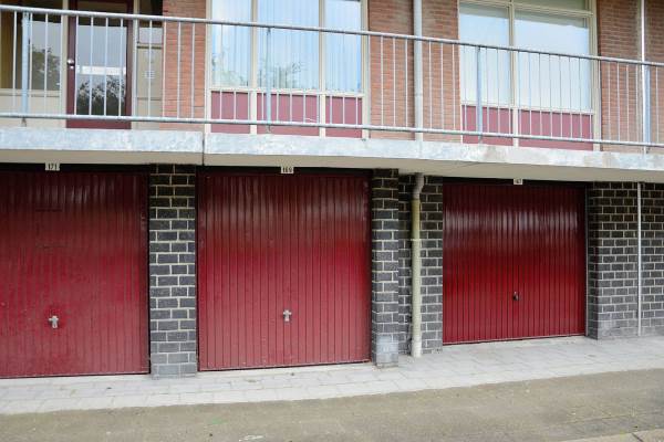 Garage Predikherenlaan 169 Tilburg