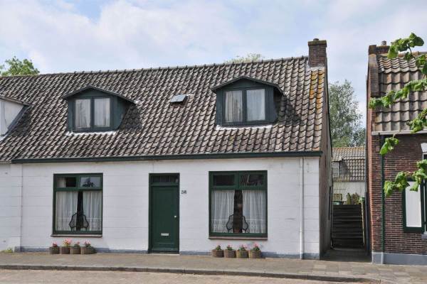 Woning Zuidereinde 246 's-Graveland