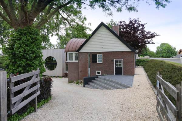 Woning Maasdijk 74 Wijk en Aalburg