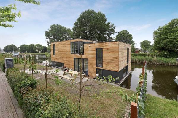 Woning Moestuinlaan 10 Amsterdam