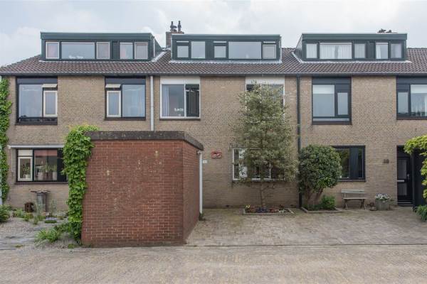 Woning St. Laurensbaai 40 Capelle aan den IJssel