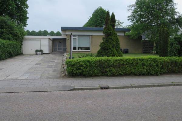 Woning Tsjerkestrjitte 16 De Westereen