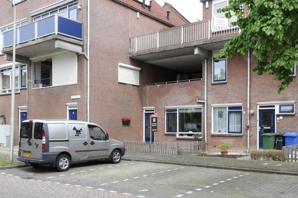 Woning Ambachtsweer 14 Sliedrecht