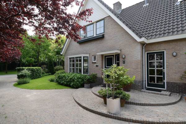 Woning Aalberselaan 20 Huizen