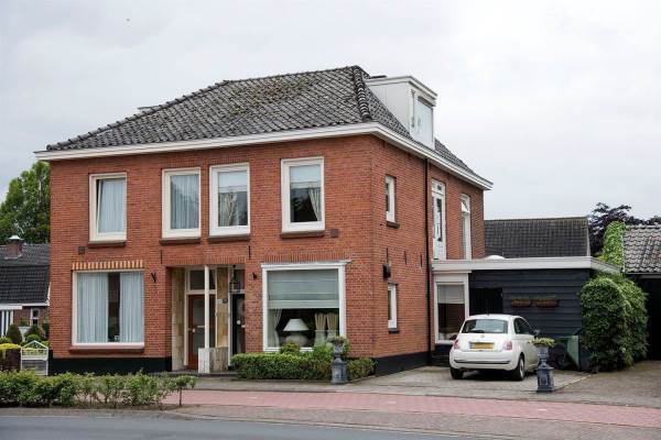 Woning Hoofdstraat 121 Zenderen