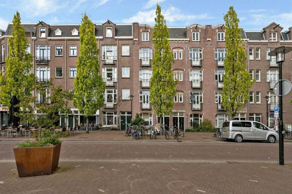 Woning Javaplein 13-3 Amsterdam