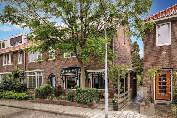 Woning Professor Van der Waalsstraat 64 Haarlem