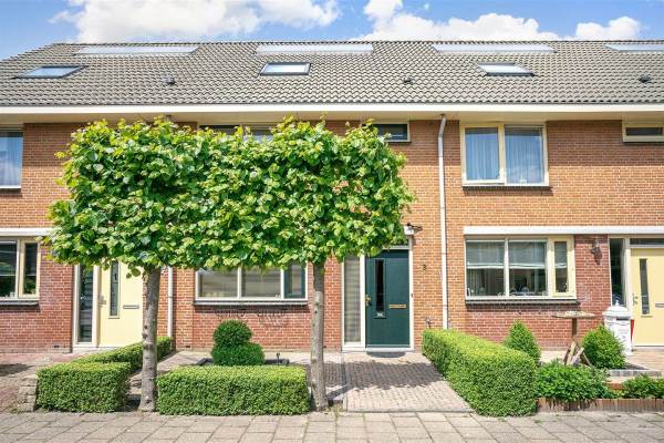Woning Papenweide 3 Hellevoetsluis
